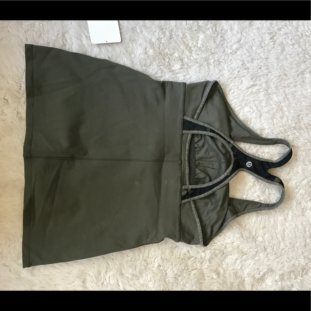 Lululemon satnam tank 8